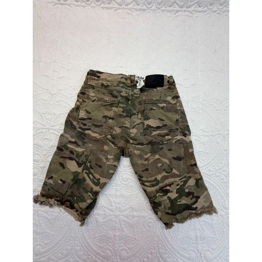 Evolution In Design Mens Camo Distressed Denim Shorts Size 20 Green Noir Fit